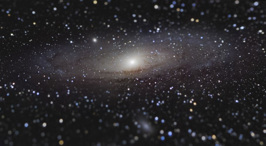 G 28529 27 Winner and Overall Winner Andromeda Galaxy at Arms Length © Nicolas Lefaudeux