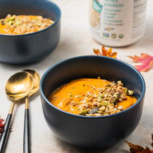 pumpkin spice latte smoothie bowl