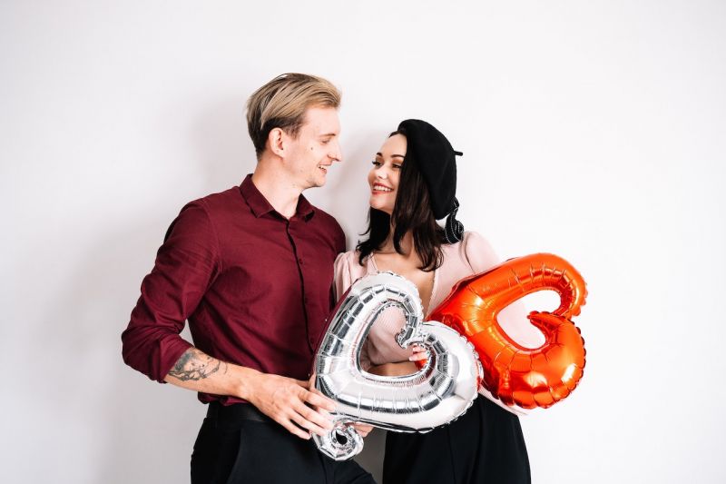 valentines photography balloons pexels anna tarazevich 5736140